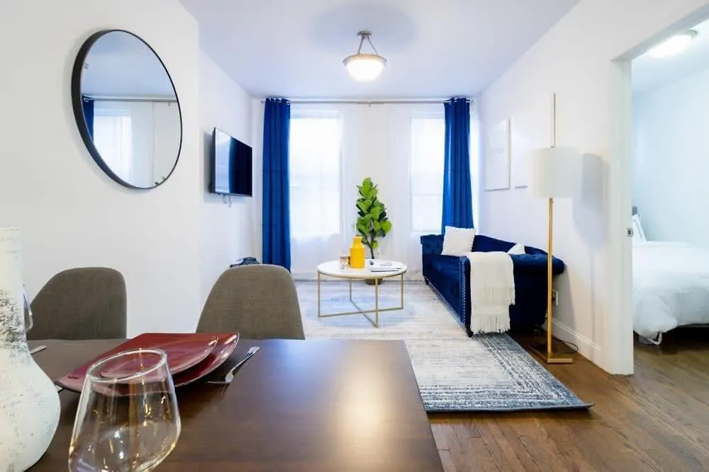 Appartamento 1435-2 3 Bedrooms 2 Bath Wd Ues New York
