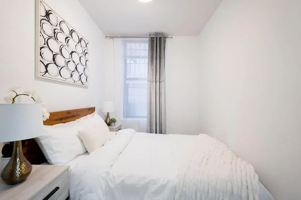 Апартаменты 1435-2 3 Bedrooms 2 Bath Wd Ues Нью-Йорк
