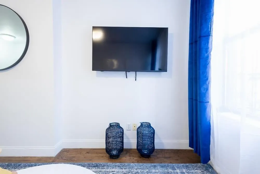1435-2 3 Bedrooms 2 Bath Wd Ues Нью-Йорк 0*,  США