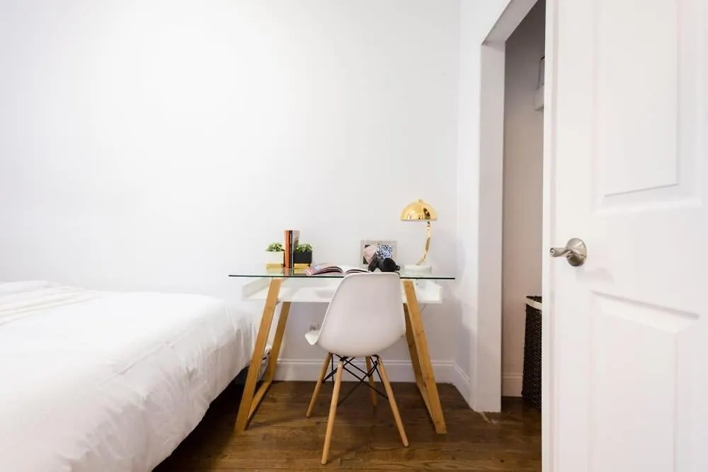 1435-2 3 Bedrooms 2 Bath Wd Ues Нью-Йорк Апартаменты