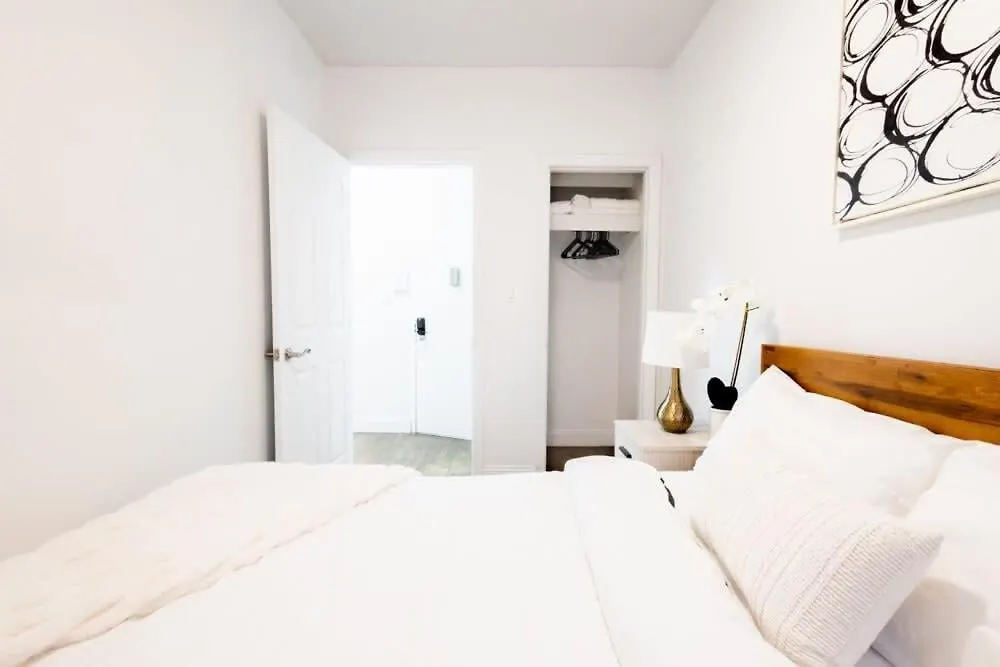 1435-2 3 Bedrooms 2 Bath Wd Ues Нью-Йорк США