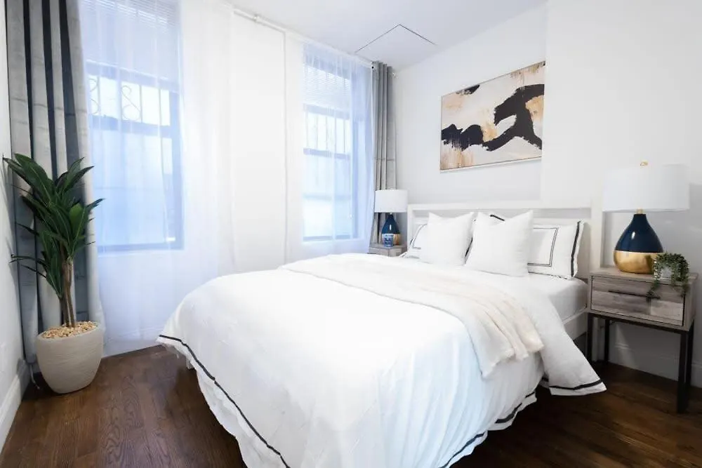 Апартаменты 1435-2 3 Bedrooms 2 Bath Wd Ues Нью-Йорк США